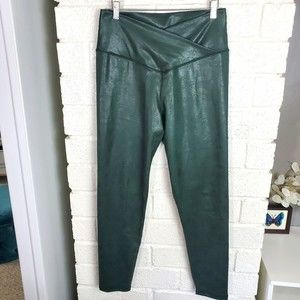 OFFLINE by Aerie Women's XL Green Crackle Huggable Crossover High Waist Legging